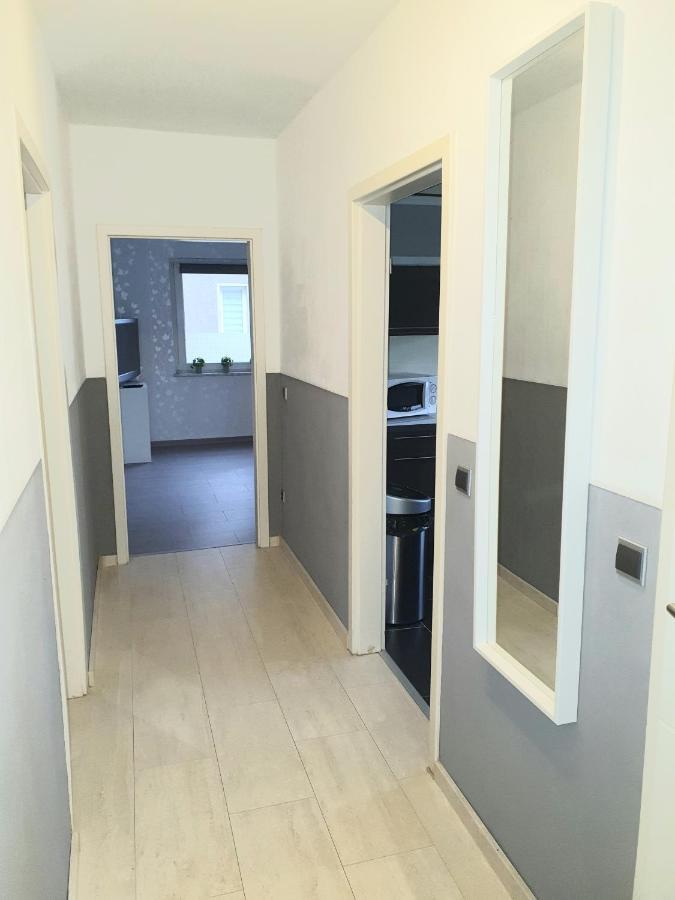 Pottmensch Oberhausen 3 Schlafzimmer Buitenkant foto